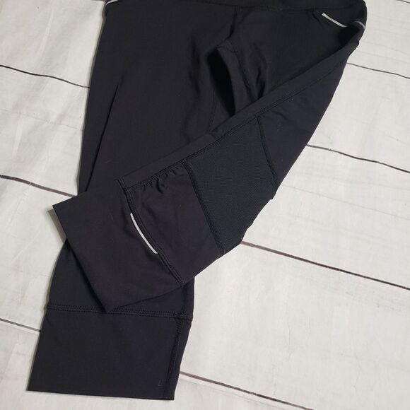 Athleta Relay crop legging size small SP - Picture 8 of 8
